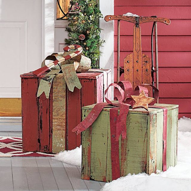 Christmas decor from Eclectic Red Barn 